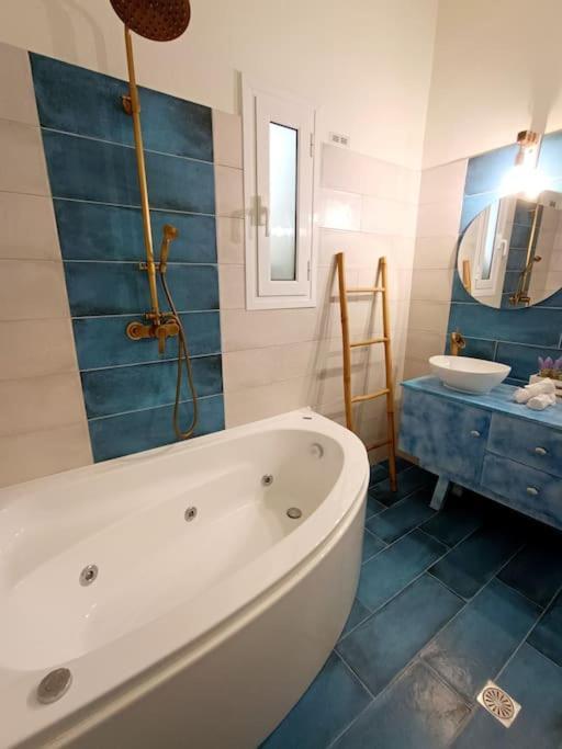 Villa Orizontas Corfu, Private Villa With Breathtaking Views Loutses エクステリア 写真
