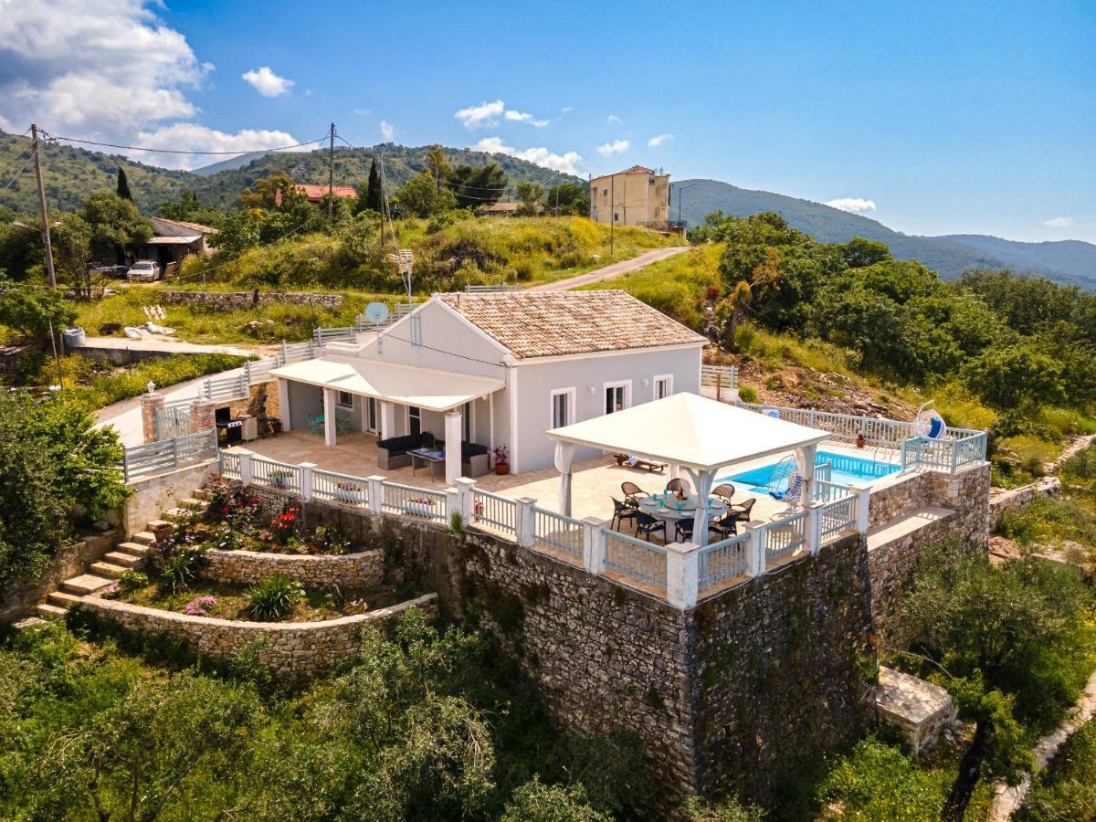 Villa Orizontas Corfu, Private Villa With Breathtaking Views Loutses エクステリア 写真