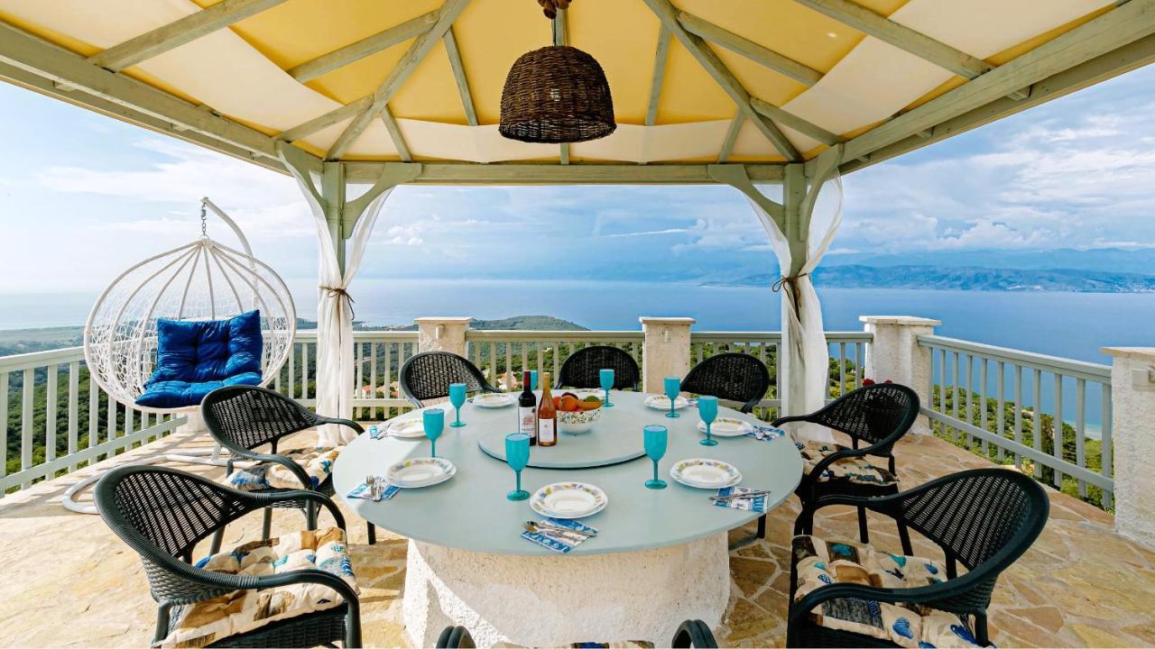Villa Orizontas Corfu, Private Villa With Breathtaking Views Loutses エクステリア 写真