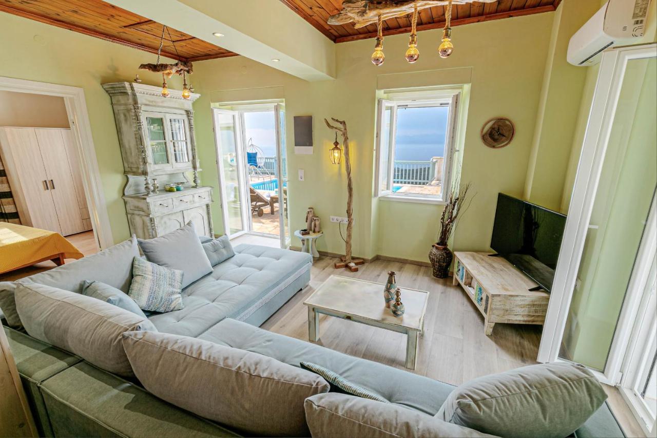 Villa Orizontas Corfu, Private Villa With Breathtaking Views Loutses エクステリア 写真