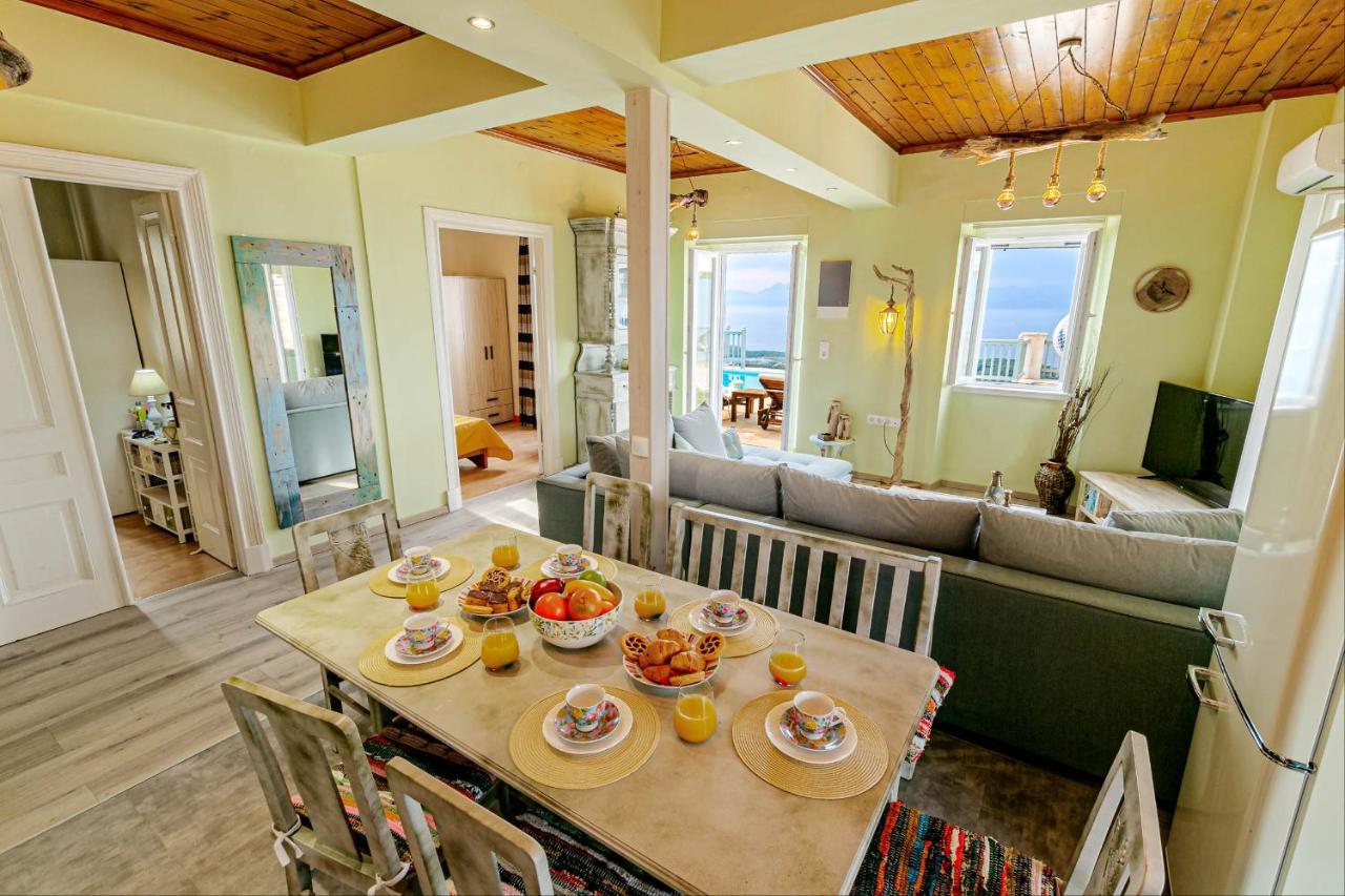 Villa Orizontas Corfu, Private Villa With Breathtaking Views Loutses エクステリア 写真